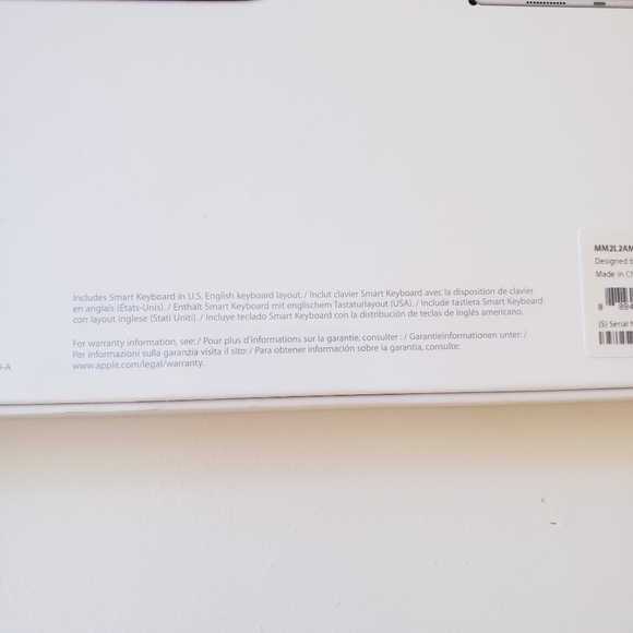 Apple 64 Key Water & Stain Resistant Smart Keyboard for iPad Pro 9.7" MM2L2AM/A - Picture 11 of 13